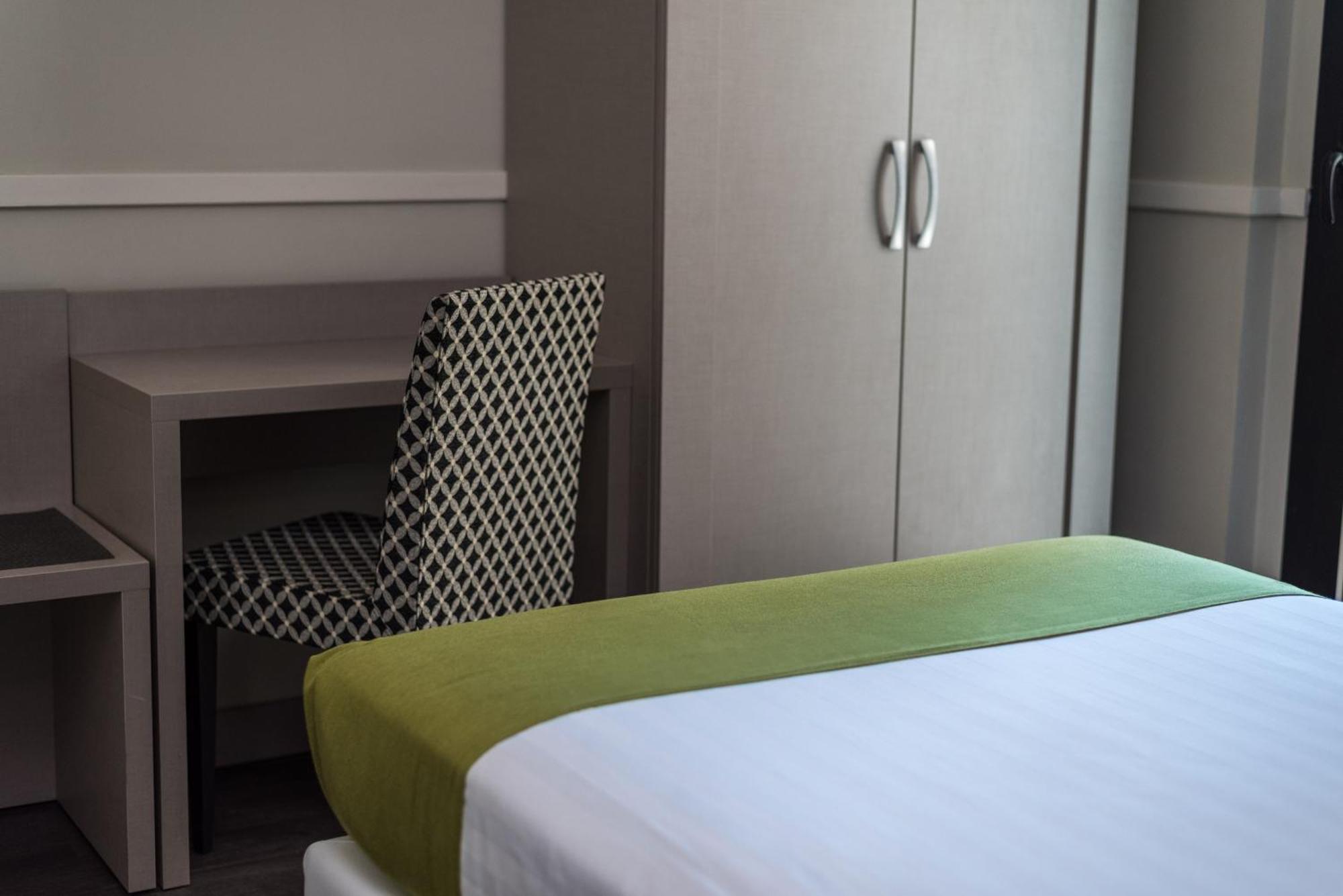 Noba Hotel e Residenze Roma Esterno foto