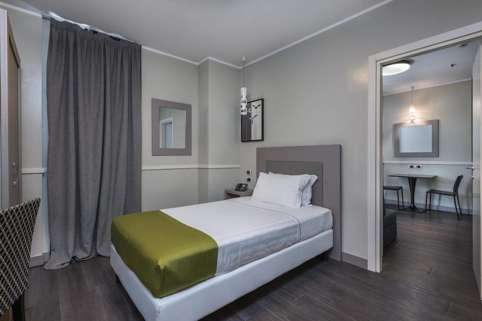 Noba Hotel e Residenze Roma Esterno foto