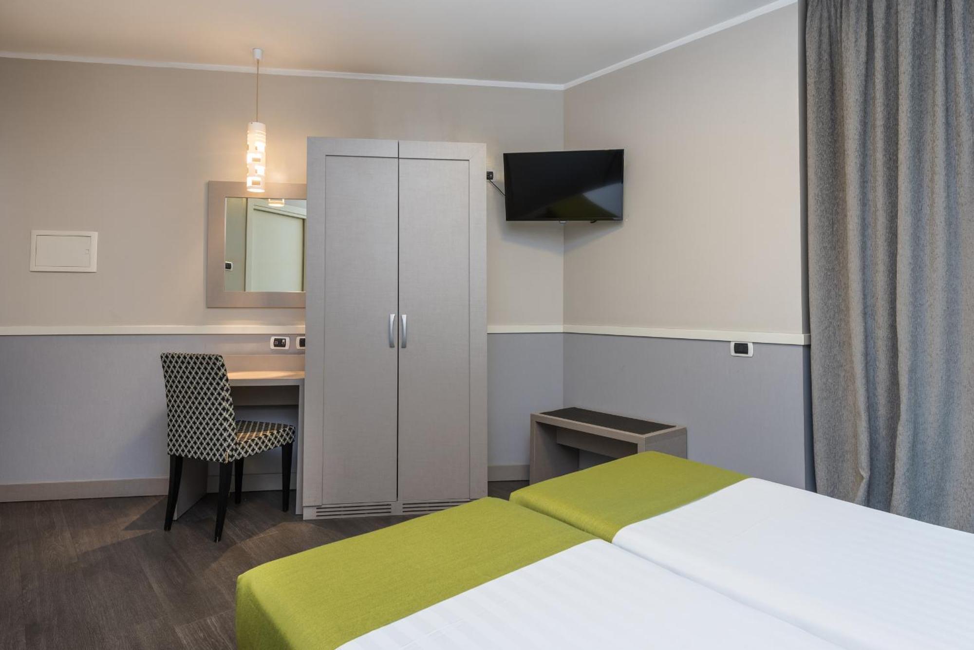 Noba Hotel e Residenze Roma Esterno foto